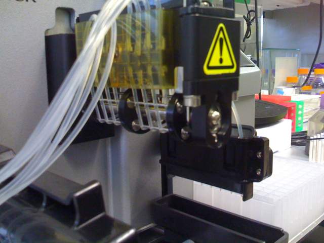 Biotek Microflo with tensioner locked Biotek Microflo with tensioner locked